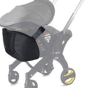 Doona Snap-on Storage Bag